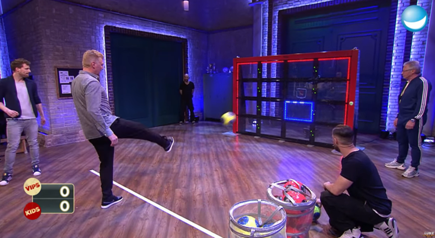 Stefan Effenberg - Yalp Sutu Fußballwand - LUKE! Die Schule und ich.