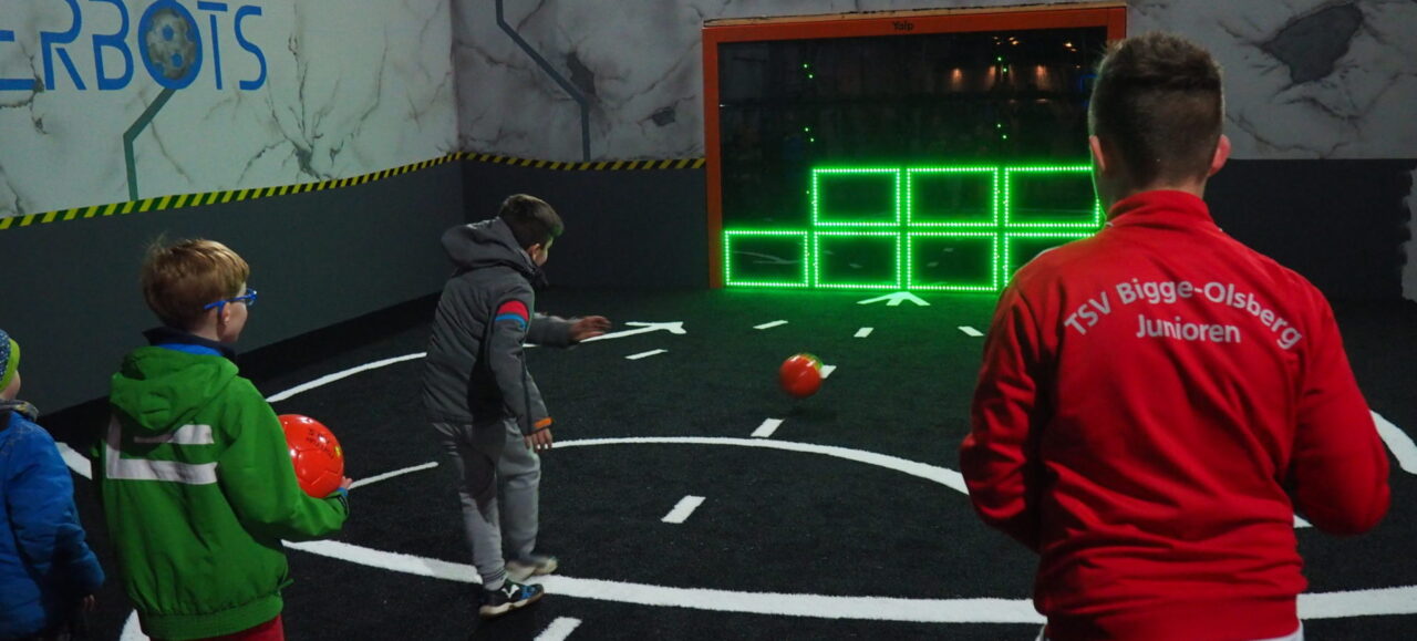 Lappset Sutu - Fußballwand 