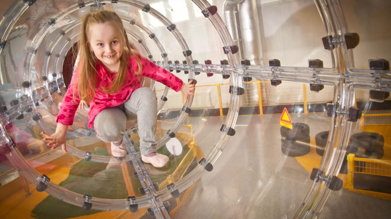 Tunnel und Röhrenrutschen