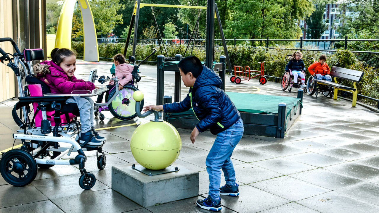 Entdecken Sie unsere Lösungen für eine optimale Förderung der feinen Motorik Ihrer Kinder
