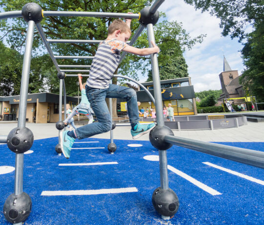 Freerunning und Bewegungsfreiheit auf dem Schulhof