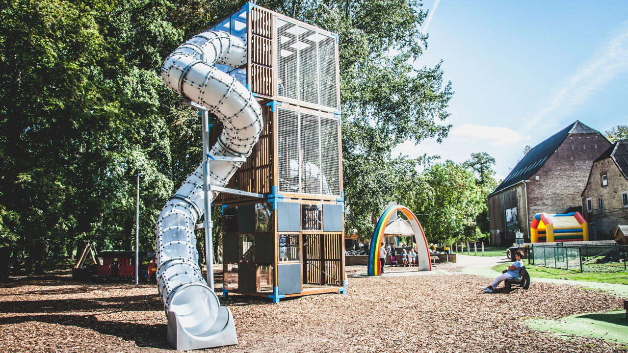 Die perfekte Mischung aus Spaß und Sicherheit – Spielgeräte für draußen, die alles bieten.