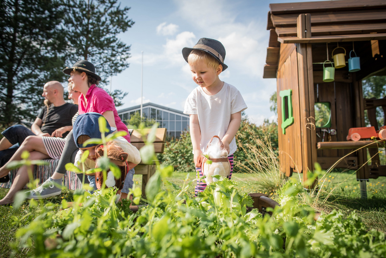 Naturnahe Spielplätze verbinden Gesundheit, Kreativität und Lebensfreude.